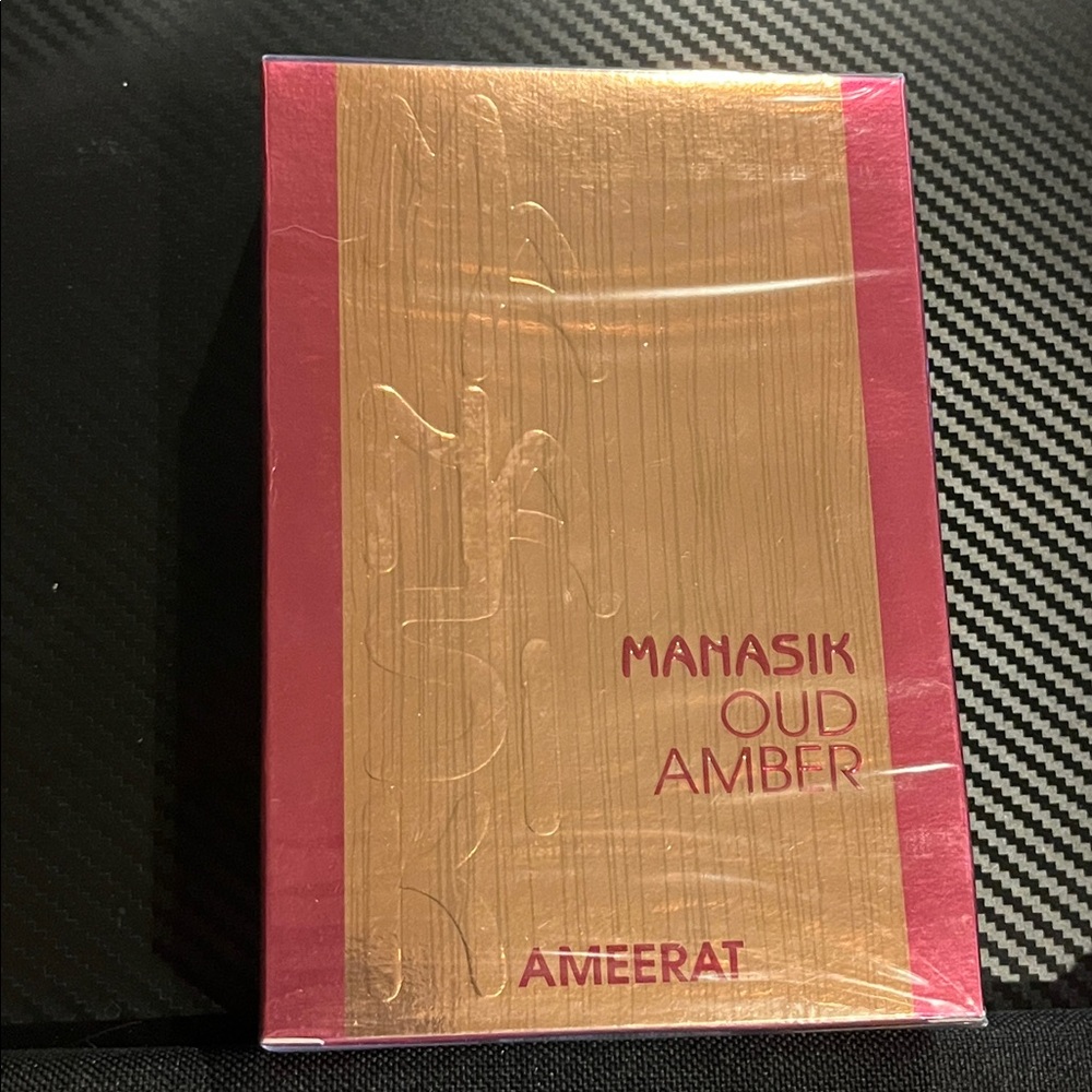 Manasik OUD AMBER AMEERAT UNISEX perfume spray NWT 3.3 Fl oz